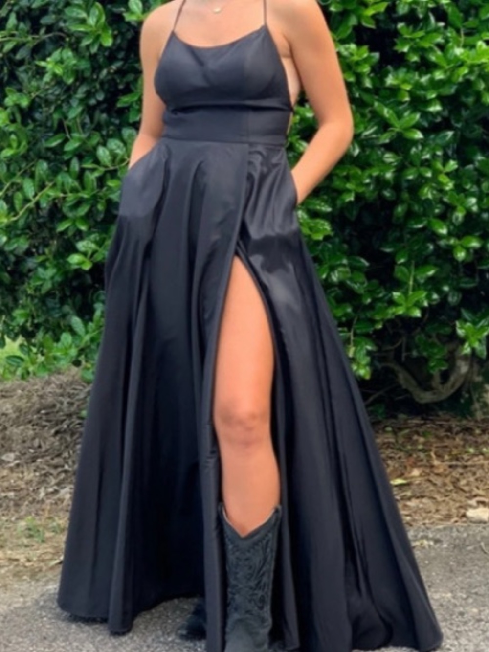 SHERRI HILL Black Dress Strappy Flowy Maxi SZ 4 Whimsigoth Goblin Halloween Wedd